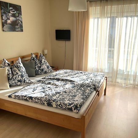 רוסהג Gaestezimmer La Storia מראה חיצוני תמונה