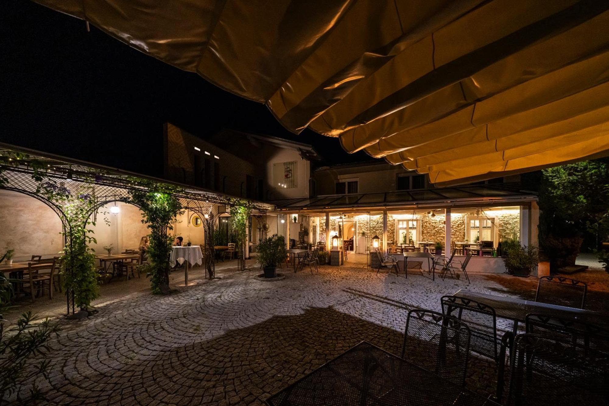 רוסהג Gaestezimmer La Storia מראה חיצוני תמונה